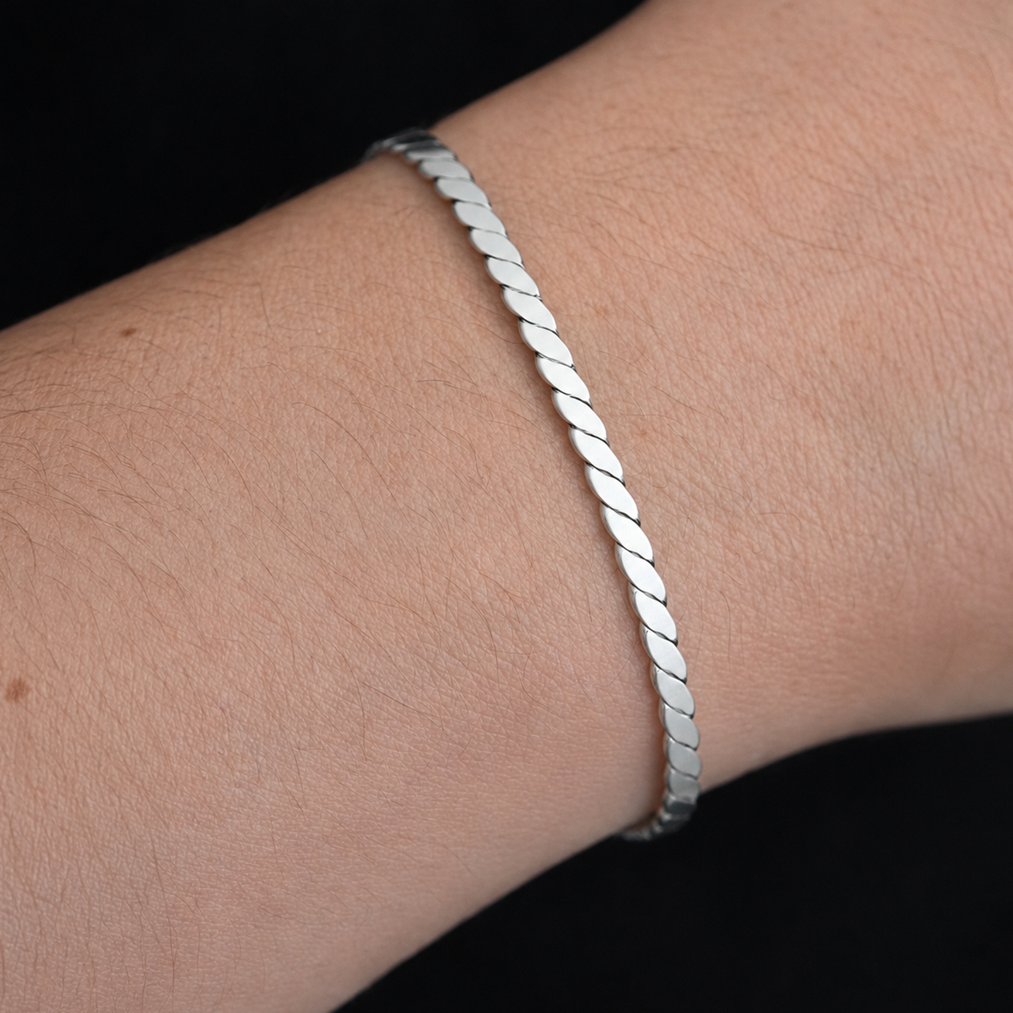 Brazalete Trenzado plata .925 en modelo
