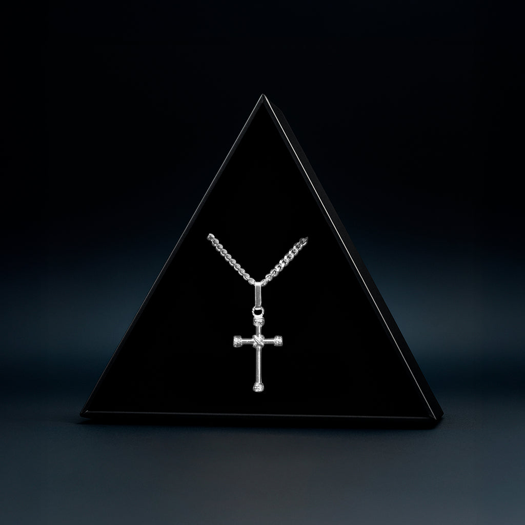 Cruz Cuerda (Plata) Collar