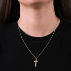 Cruz Cristalina (Oro Solido) Collar