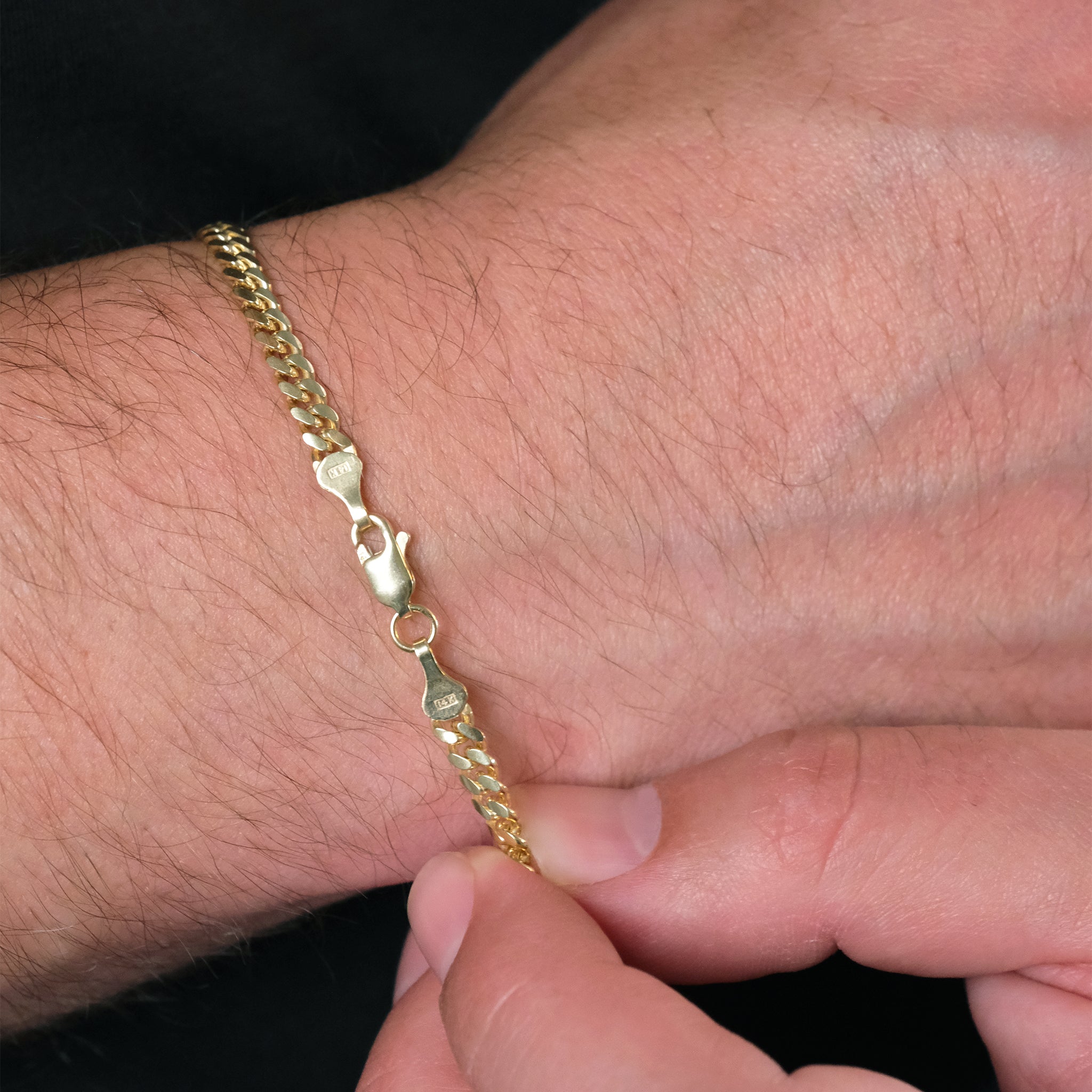 Cuban Link 4mm (Oro Sólido) Pulsera