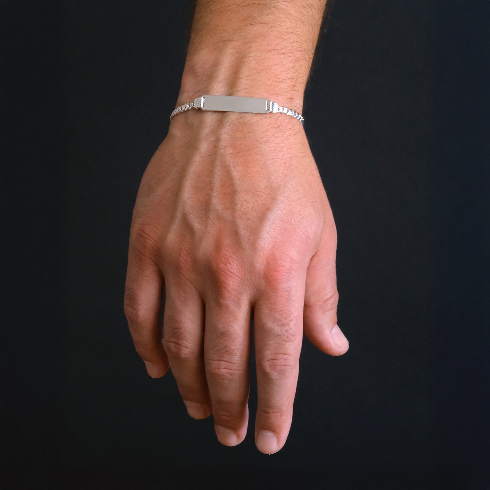 Curb Zegrinada 4mm (Placa Ovalada 6mm Plata) Esclava