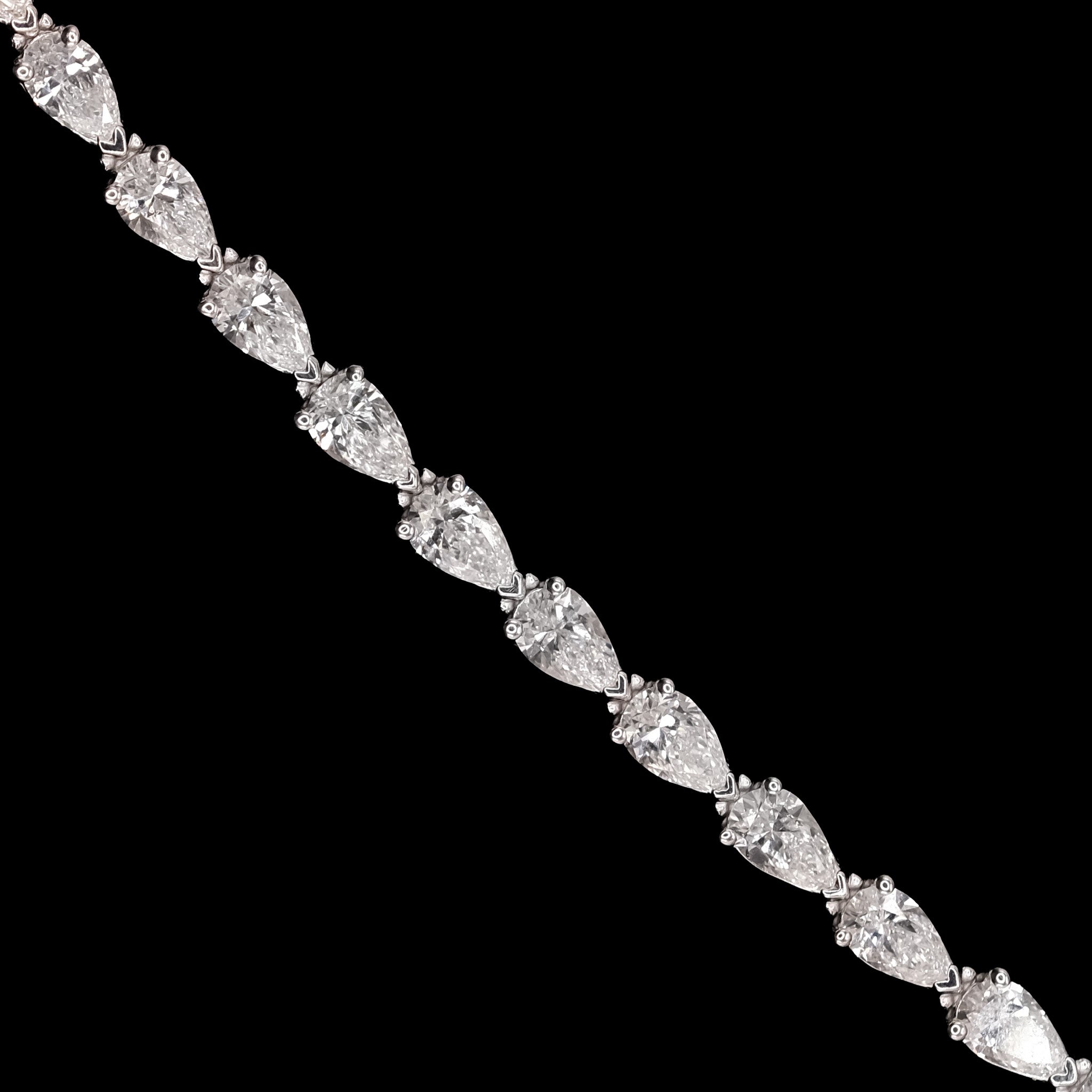 Brazalete de Tenis Lucélle Oro Sólido 14k