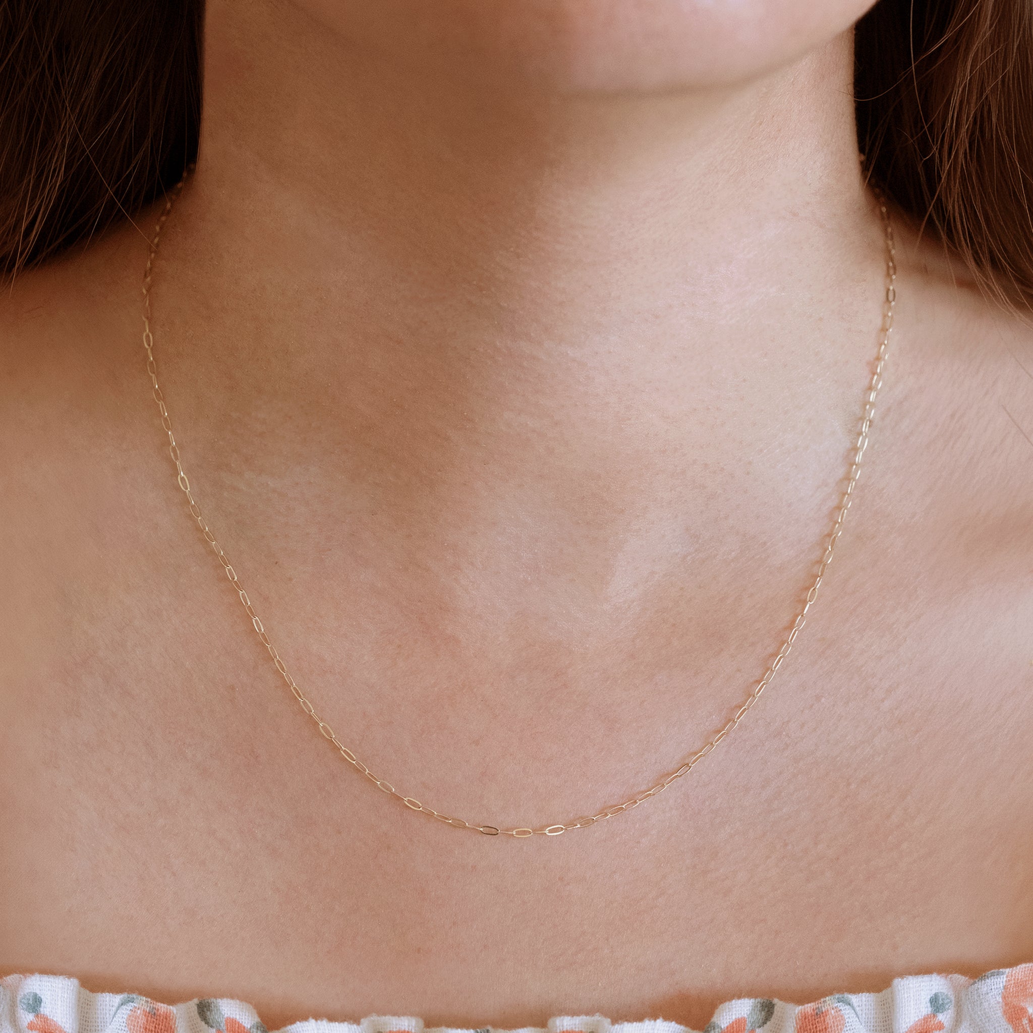 Fígaro Ancla 10k (Oro Sólido) Cadena