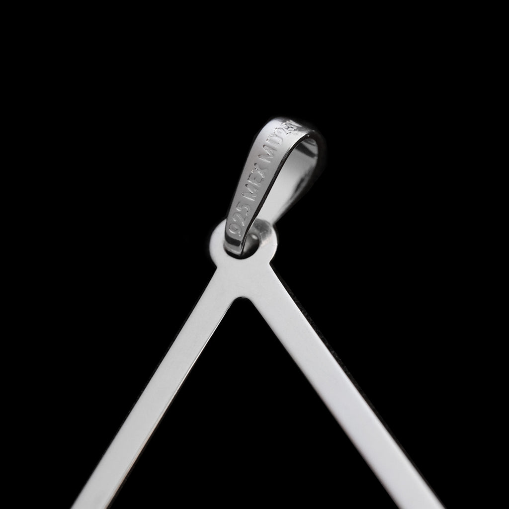 Triangulum (Plata ) Dije