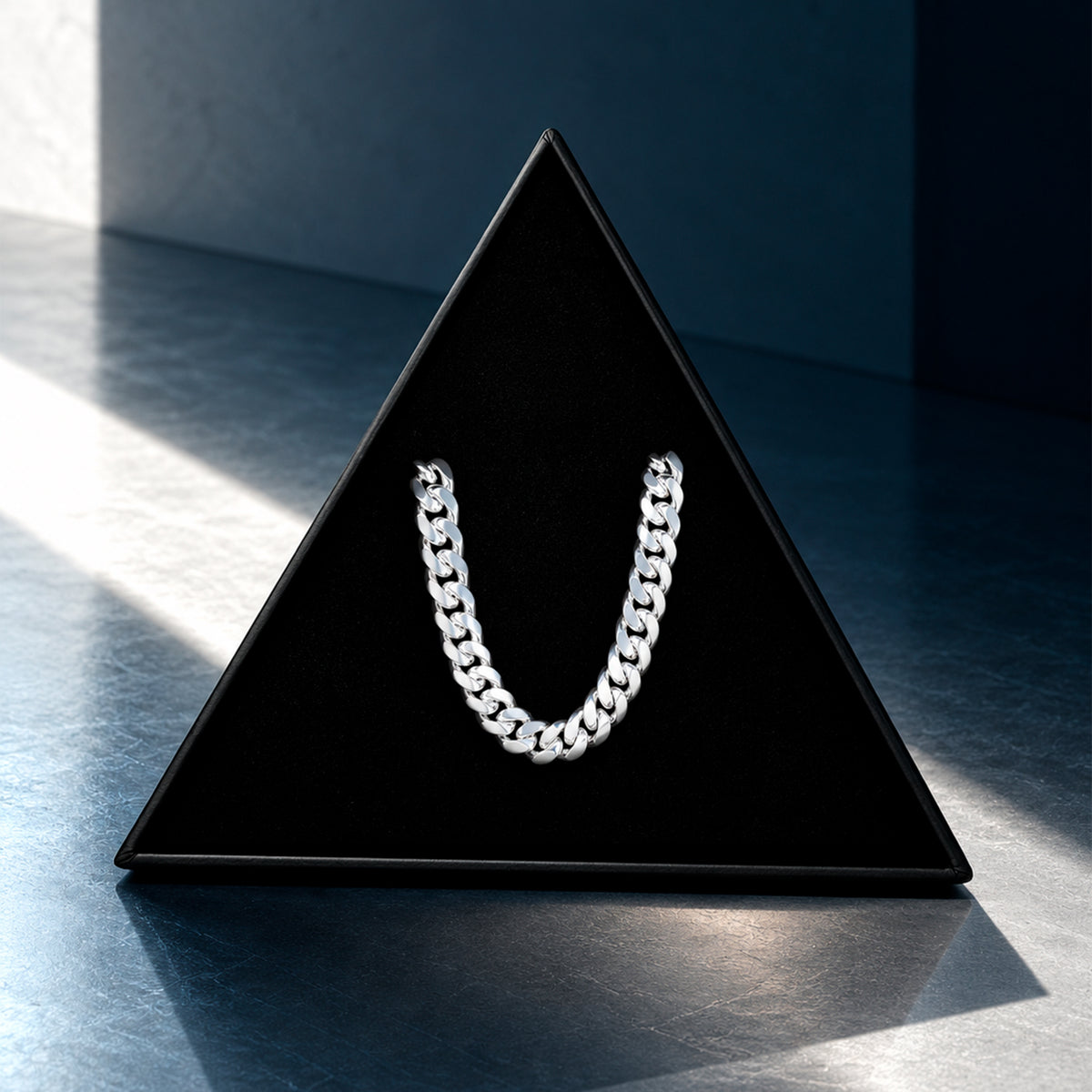 Cadena Cuban Link 6mm Plata .925 en caja Triangulum Workshop