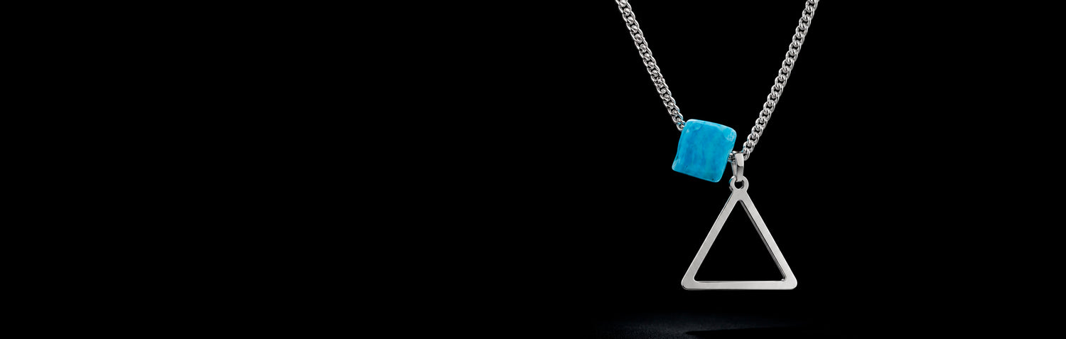 Colección de collares de plata .925 para hombre y mujer de Triangulum Workshop.