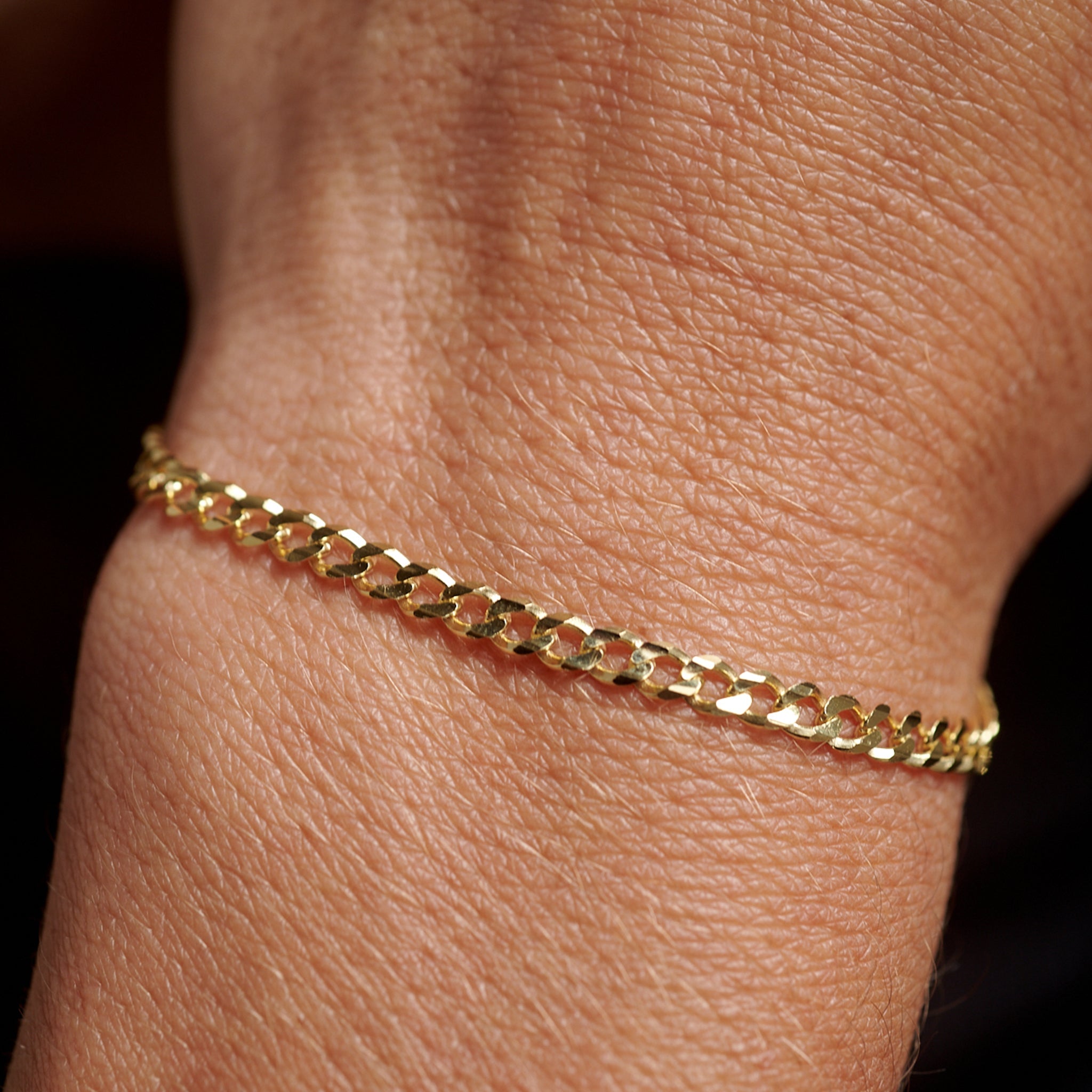 Curb 3mm (Oro Sólido) Pulsera - Triangulum Workshop